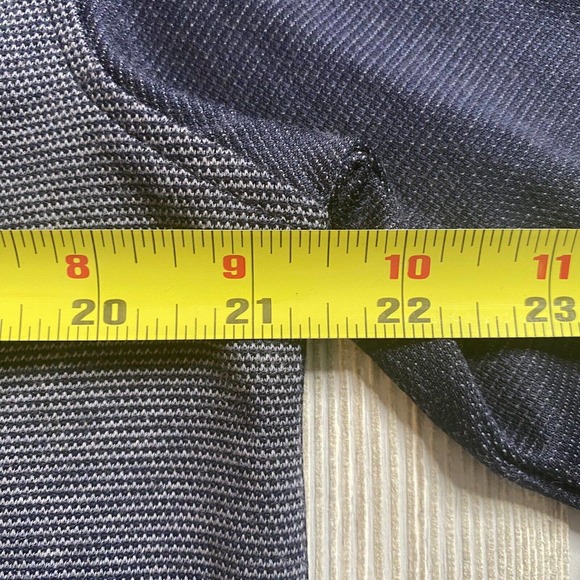 NHL Columbus Blue Jackets CBJ 1/4 Zip Pullover Mens M Two Tone Blue NWT - Picture 9 of 11